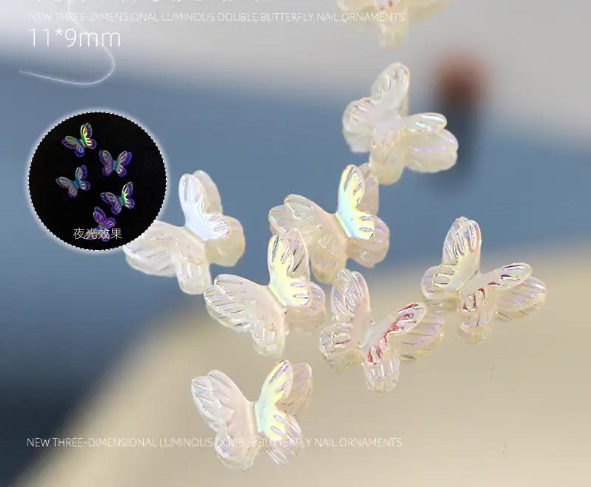 5PCS LUMINOUS BUTTERFLY CHARM/BEIGE