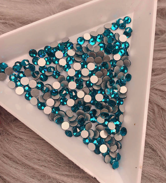 6 Grids In 1Box Mixed Size Crystal 3D Flat Back Nail Art Diamond Gem Shinny #18 Peacoke BLue